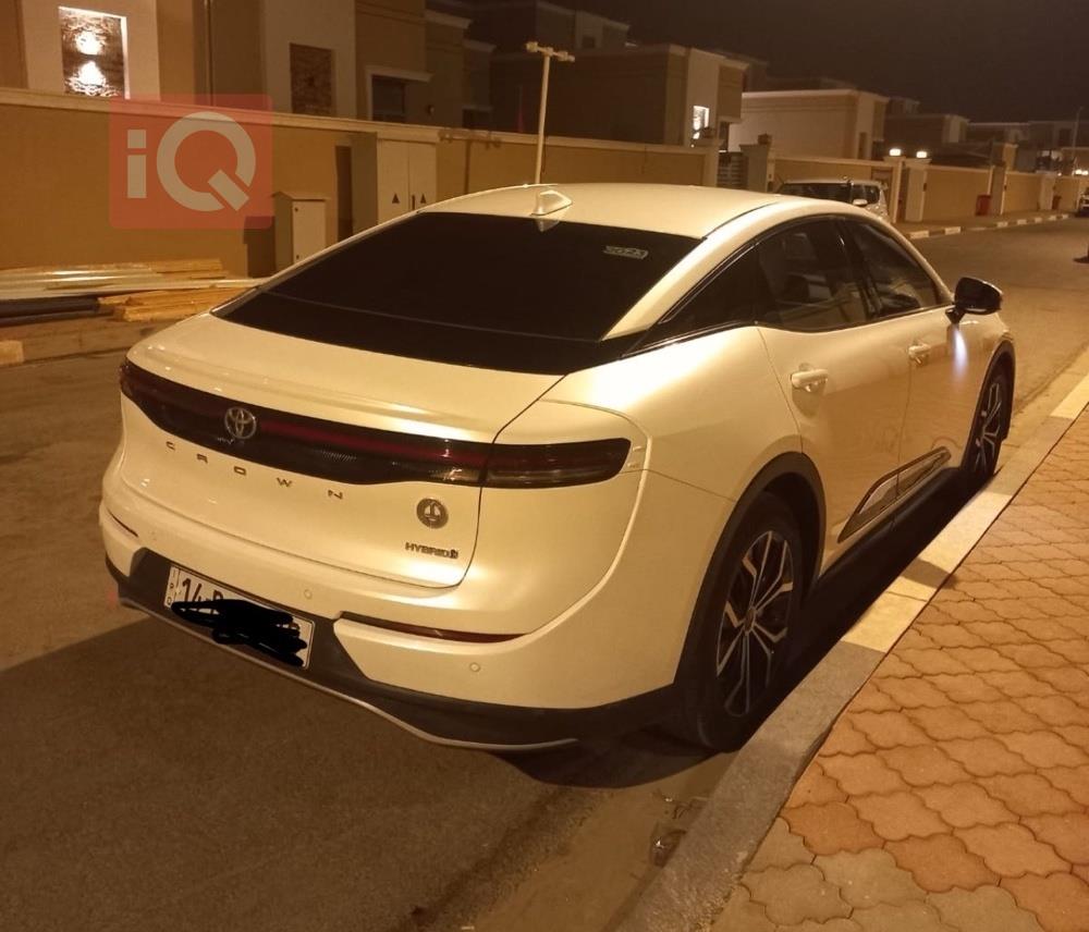 تويوتا كراون